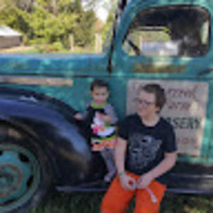 Meet your Posher, Tabitha